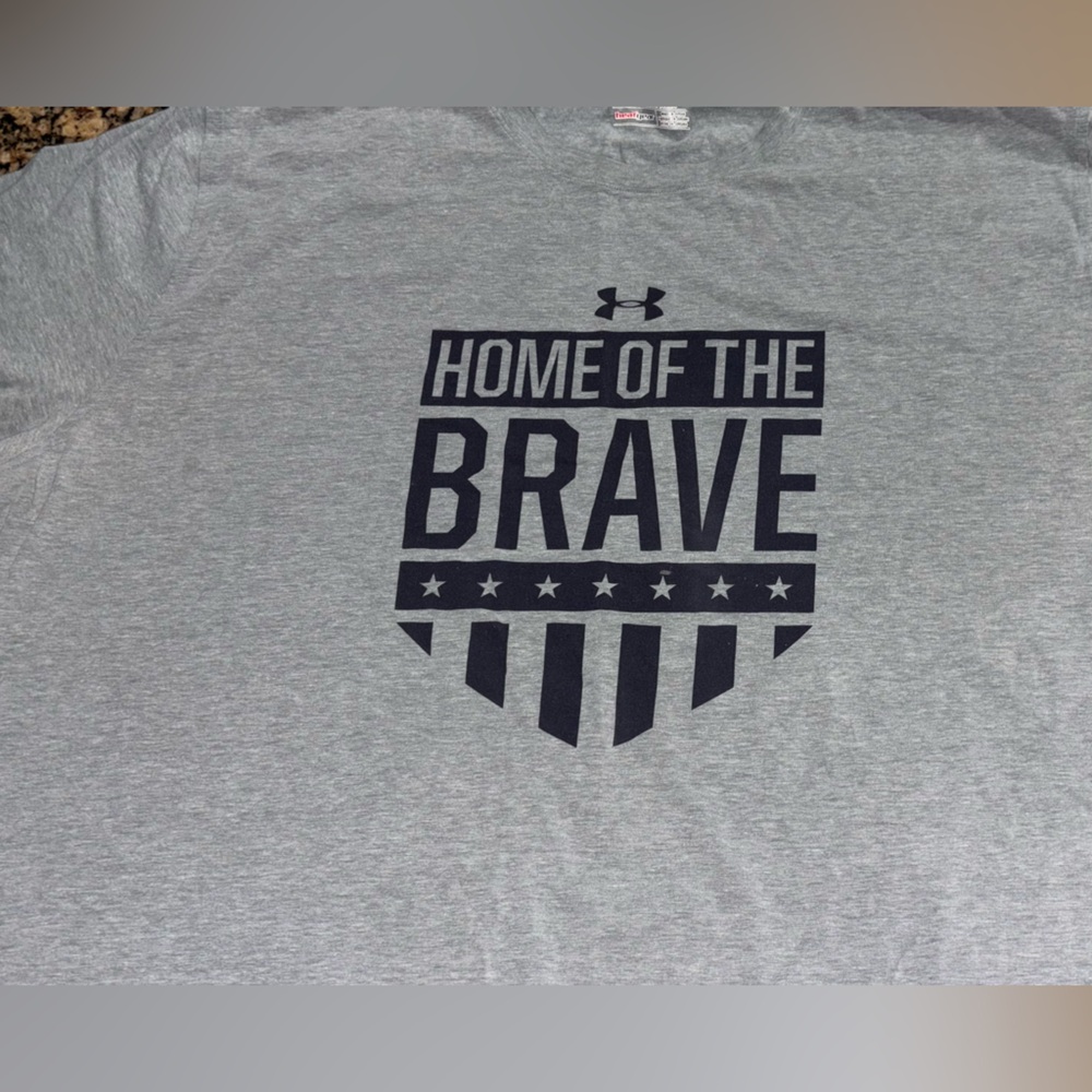 Under Armour Gray Graphic Tee men’s 2XL
